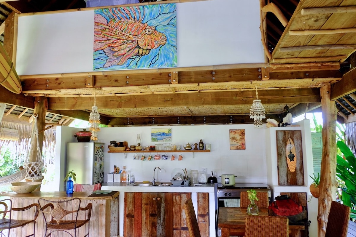 Cuisine d'Island Home