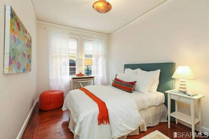 Stunning, Private Suite in Tuscan Villa