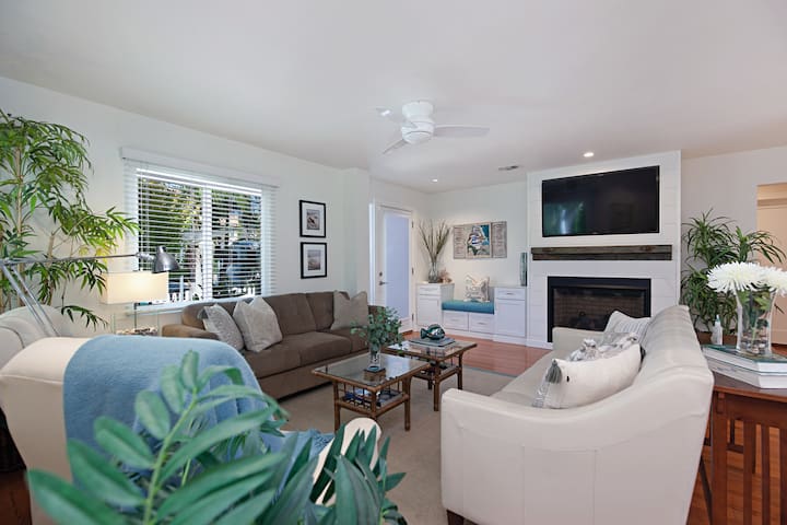 NEW☀️ 3min walk to beach!!! North PB beach HOUSE