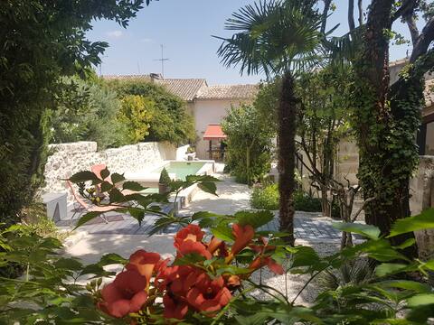 Coeur Uzès Authentic Homes of Charm-Pool