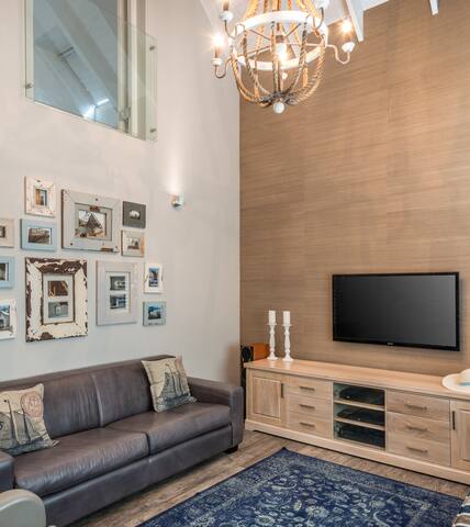 Gordons Bay Beachhouse gallery image 3