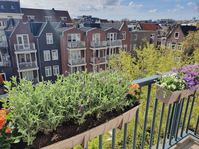 80m2 appartement in the center of Amsterdam