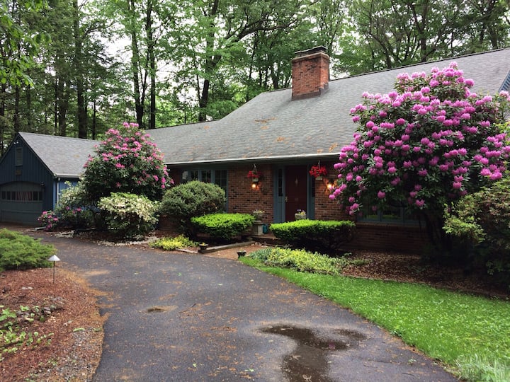 Farmington Vacation Rentals & Homes Connecticut, United States Airbnb