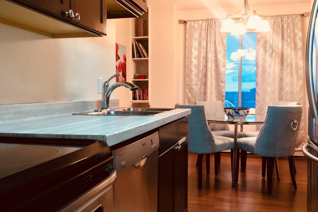 Fully equipped kitchen