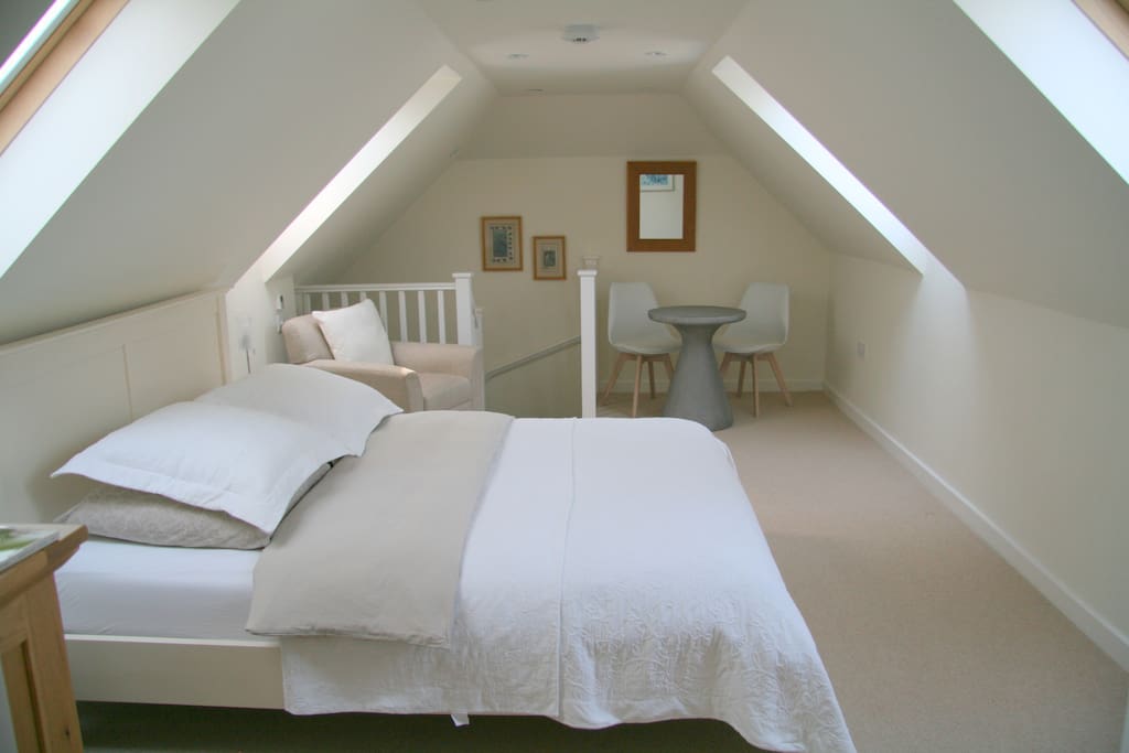 Standard set up of the room for two guests