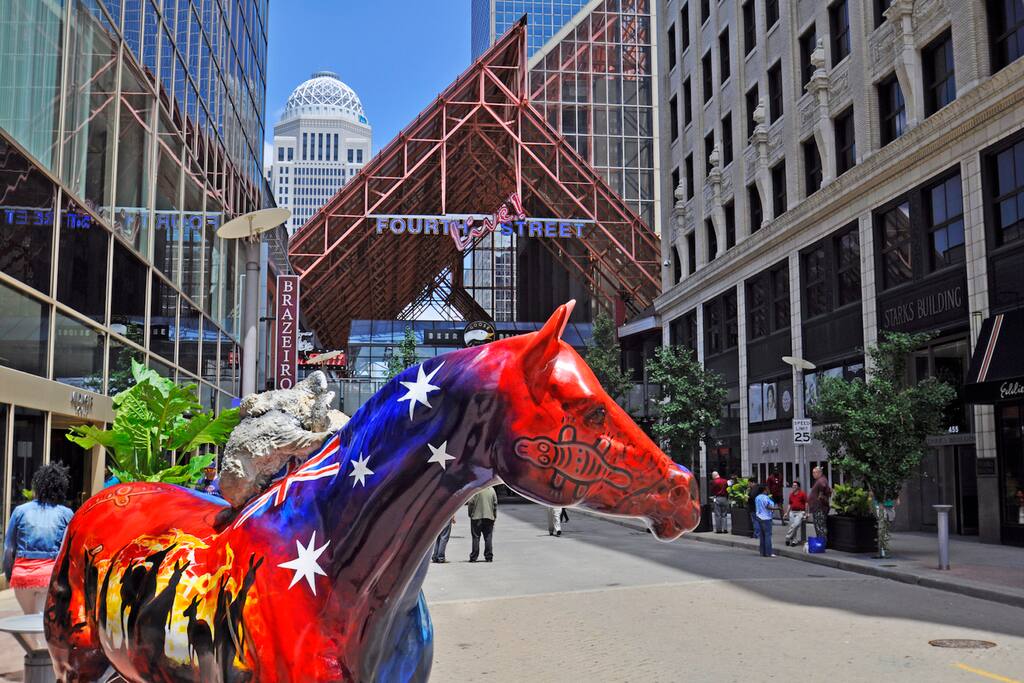 Explore all the city has to offer!