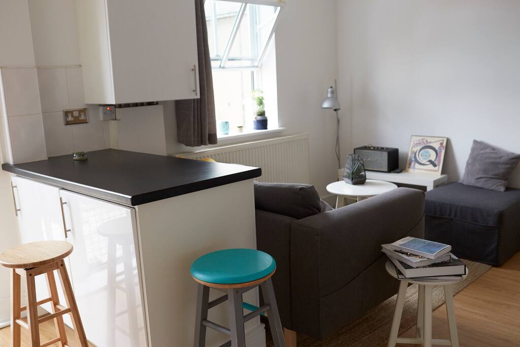 Open Kitchen/Livingroom