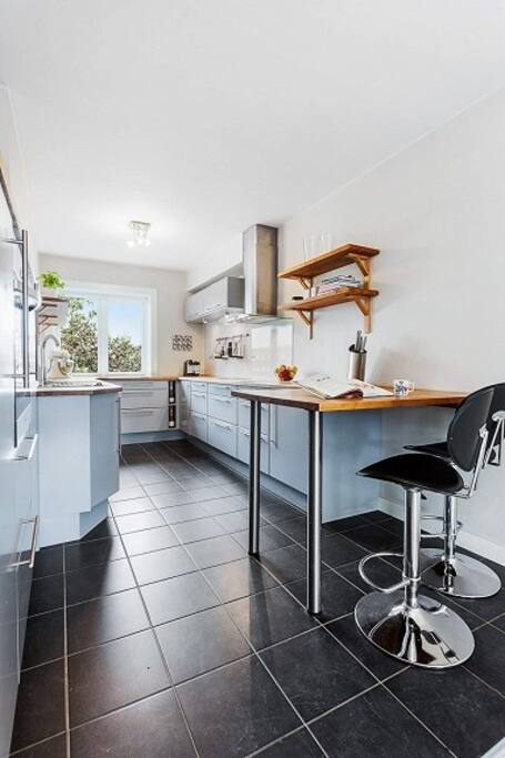 Big kitchen