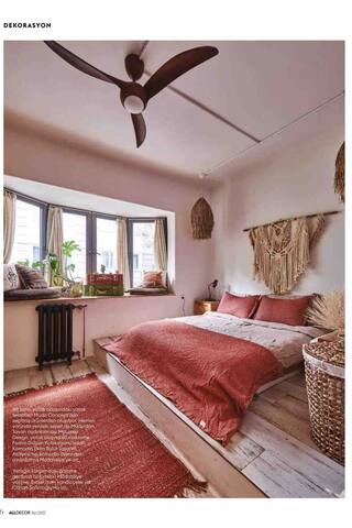 Artsy Design Home & Bathtub 🧡 Terrace gallery image 5