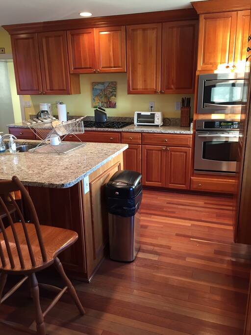 Updated fully equipped kitchen