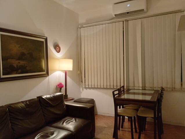 Praia Ipanema a 3 minutos caminhando 2 quartos gallery image 5