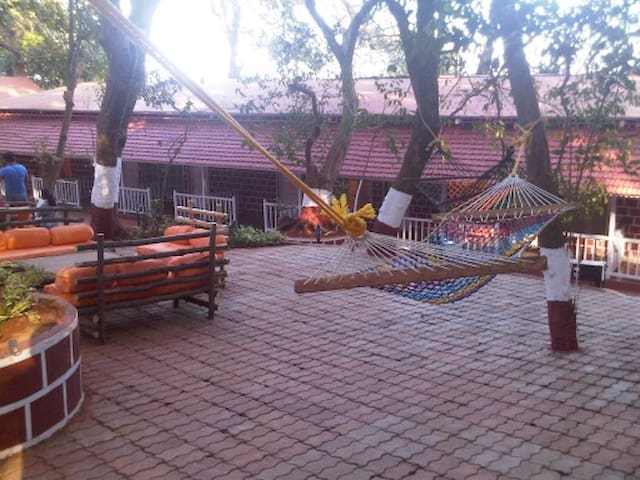 Valley facing resort - Sun n shade - Matheran