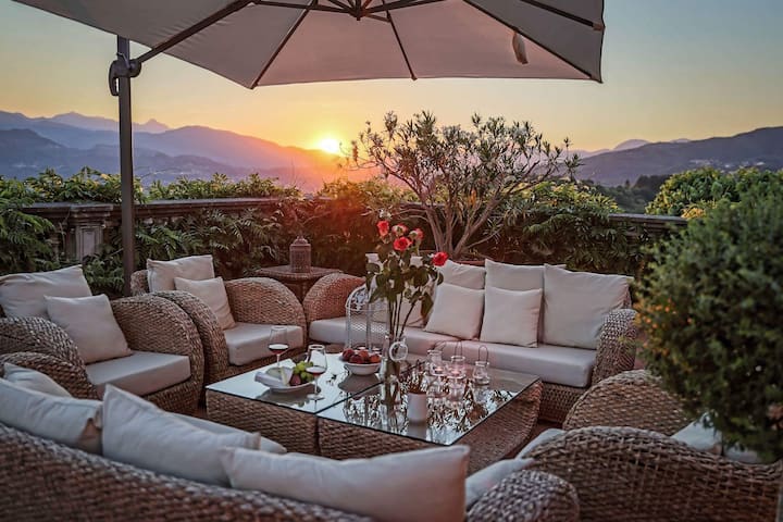 Incredible views. Private, pool and large veranda.