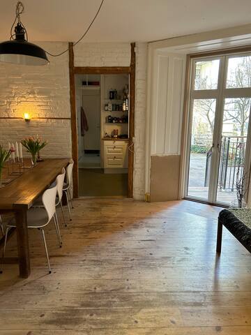 Cosy big apartment in the heart of Vesterbro