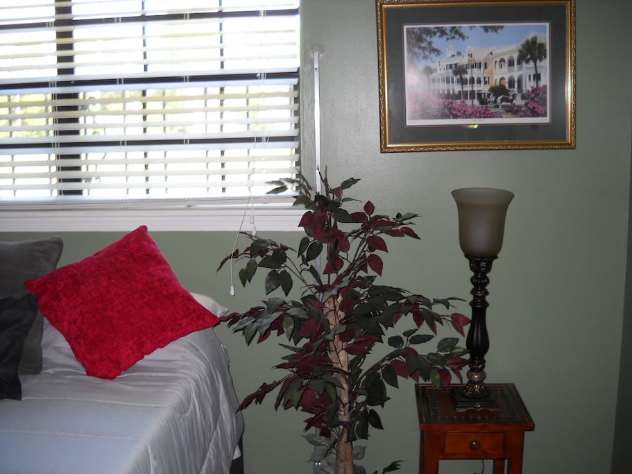 Bed room