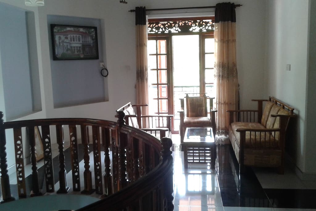 common lounge on the first floor with balcony