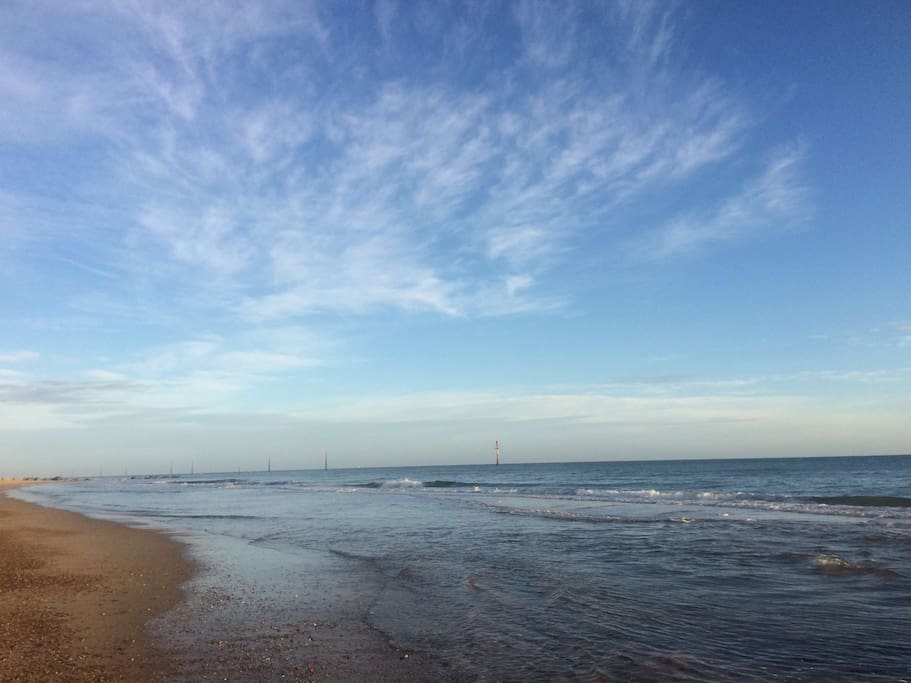 Sea Palling beach, just 30 seconds away