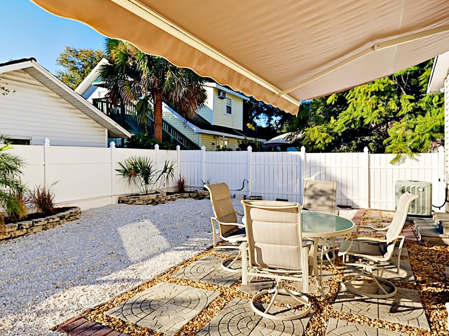 Welcome to Saint Petersburg! This charming bungalow is professionally managed by TurnKey Vacation Rentals.