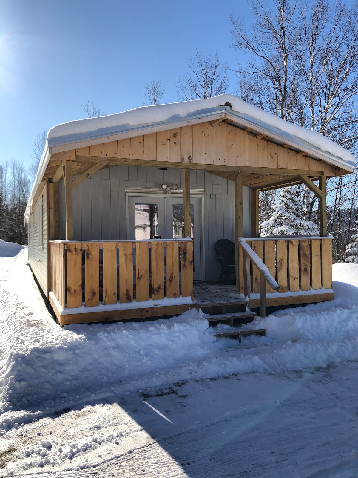 Trailside Cabin In Perfect Location! Cabins for Rent in Abbot, Maine