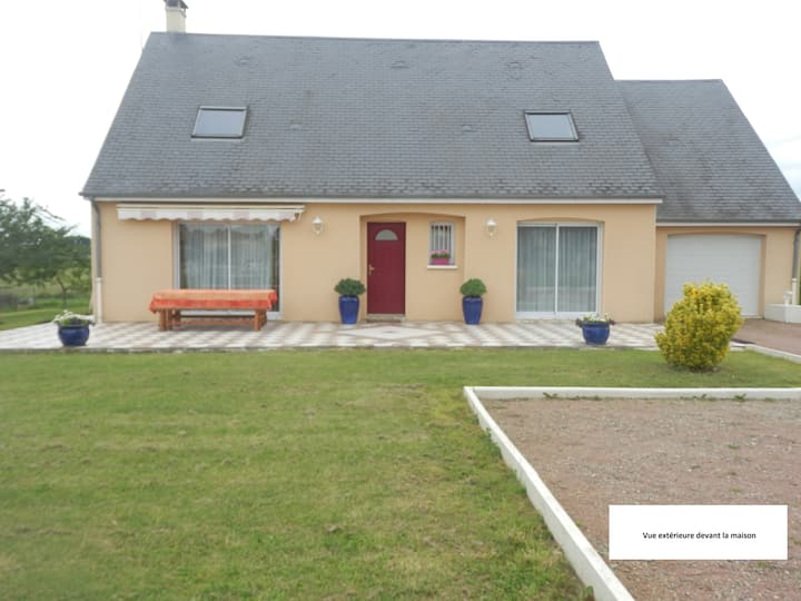 Maison Charmante  à 30 Min.  Des 24 H Du Mans - Sarthe