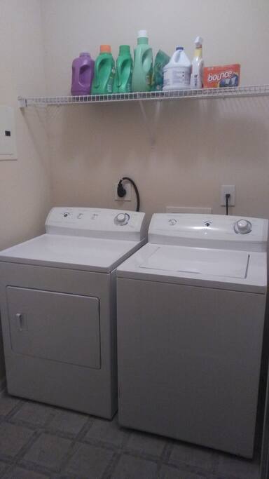 Washer & Dryer