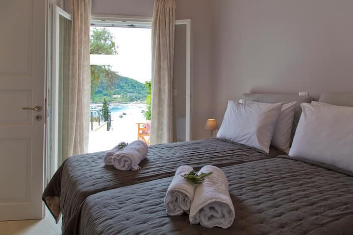 first bedroom - overlooking the sea.
