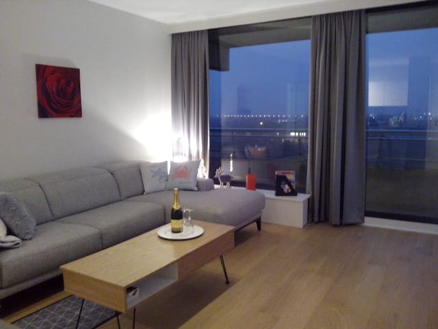 Charming App 50m from the Beach