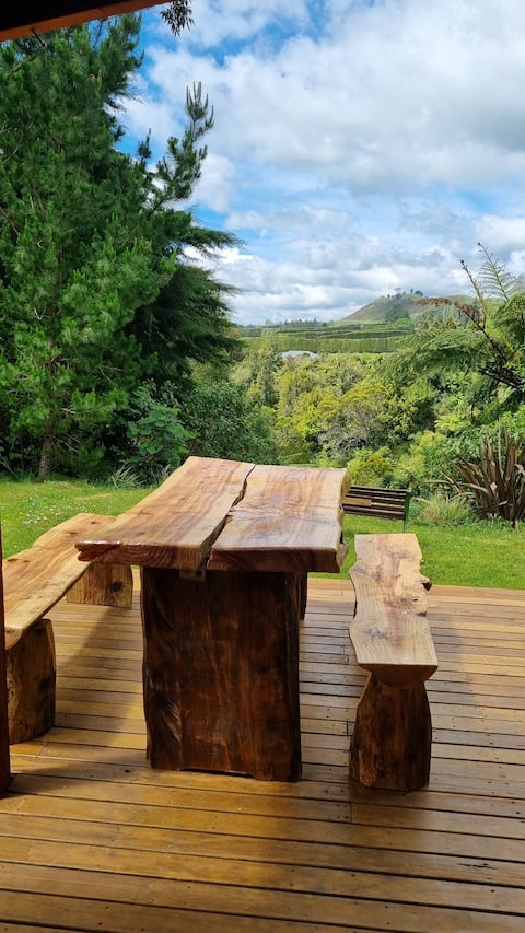 Tranquil Countryside Retreat with Spa