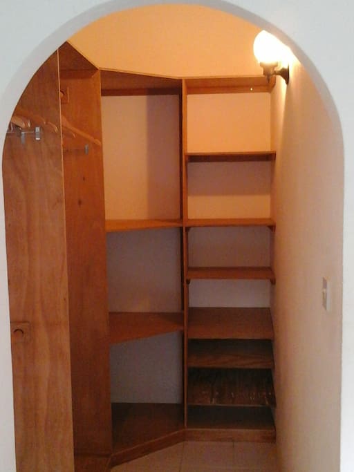 walk in closet