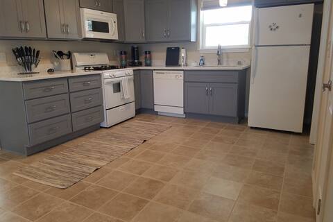 King Bed A/C 4 Bd 2 Bth Sleeps 12 American Lk JBLM