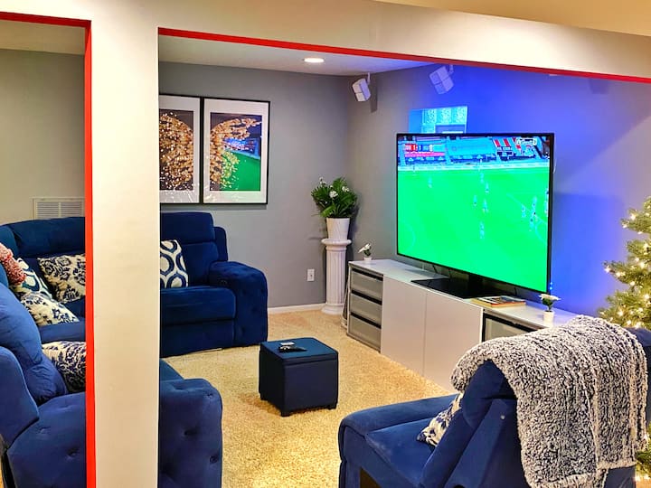 Chic Executive Lodge+Private Patio+Jacuzzi HotTub