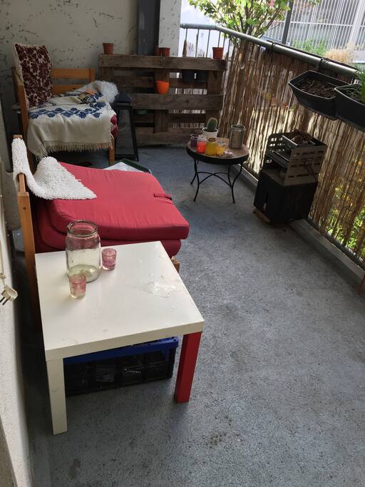 Der Balkon von der Küchenseite aus.
