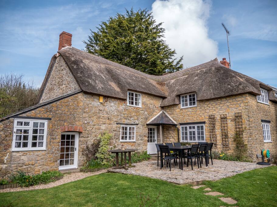 For a video tour of our cottage, visit our Facebook page "Bay Cottage"
