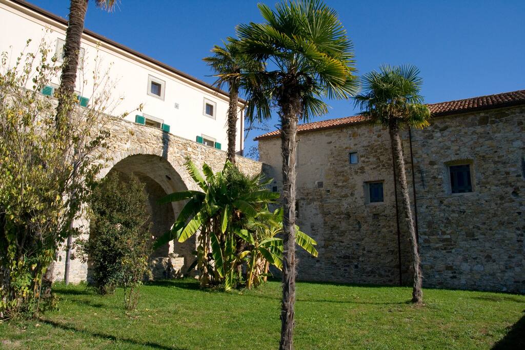 VILLA IL MONASTERO