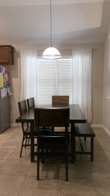 6 person dining room table