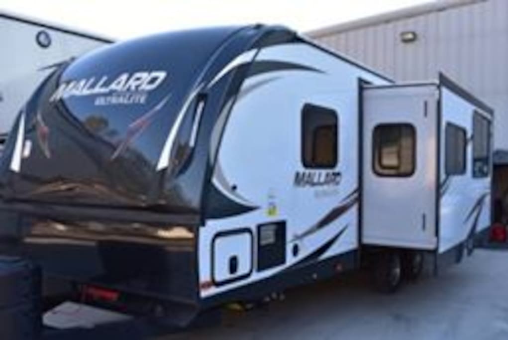 Camper/RV front view