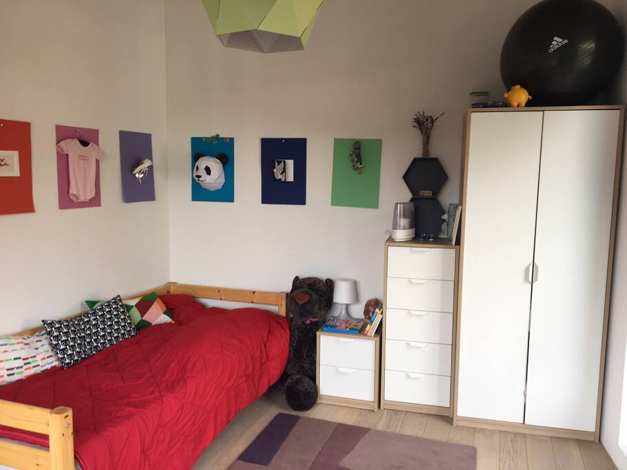 single bed