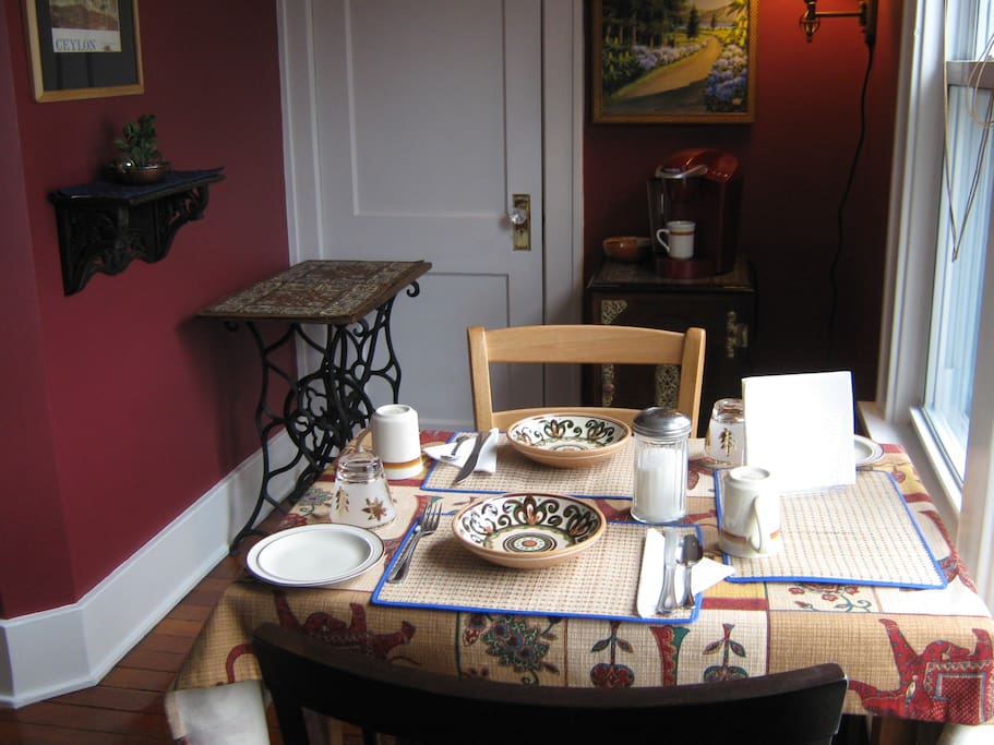Breakfast Nook