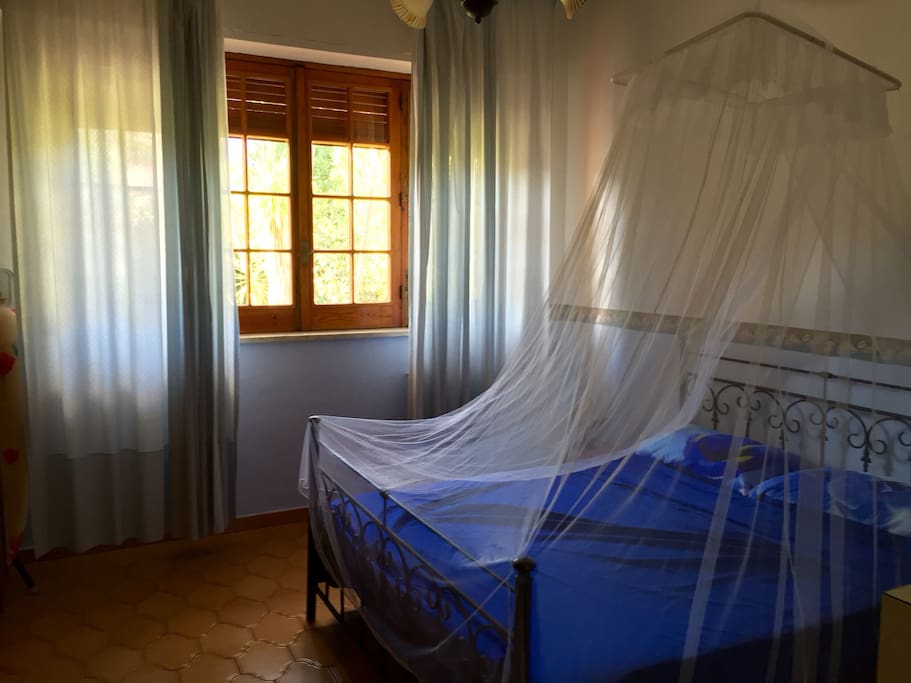 1st bedroom/1a camera da letto