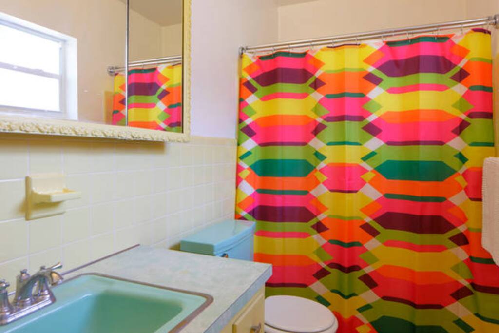 Your retro private bath.