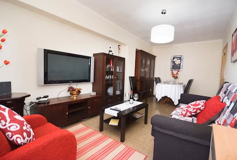 Anuncio de Airbnb popular: Central Valencia Apartment en Patraix