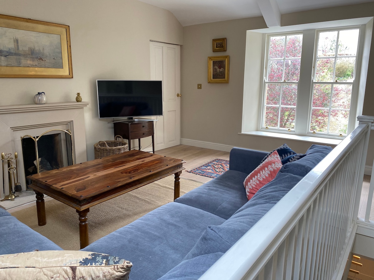 Top performing Airbnb: Homely wing of Georgian country house in Northumberland