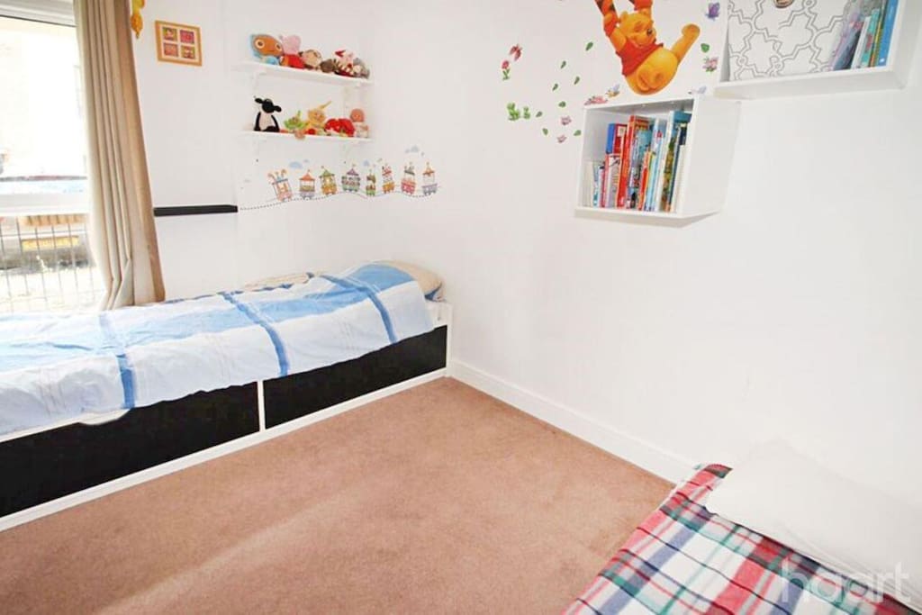 Single Bedroom (Private; with chest of drawers)