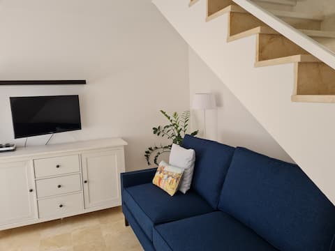 Propiedad de Airbnb exitosa: Duplex Hause in Molinar to 50m from the sea en Palma