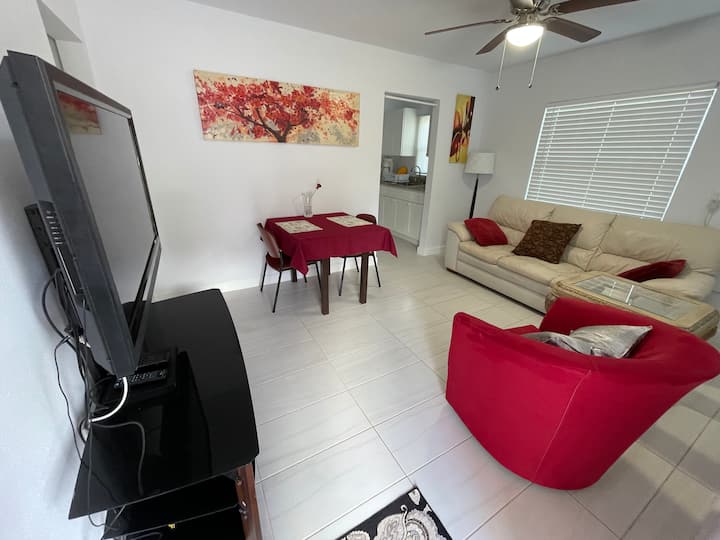 Warm Mineral Springs Holiday Rentals & Homes Florida, United States