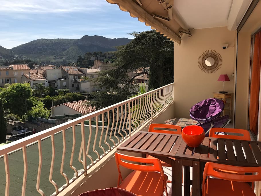 Terrasse plein sud avec vue dégagée
