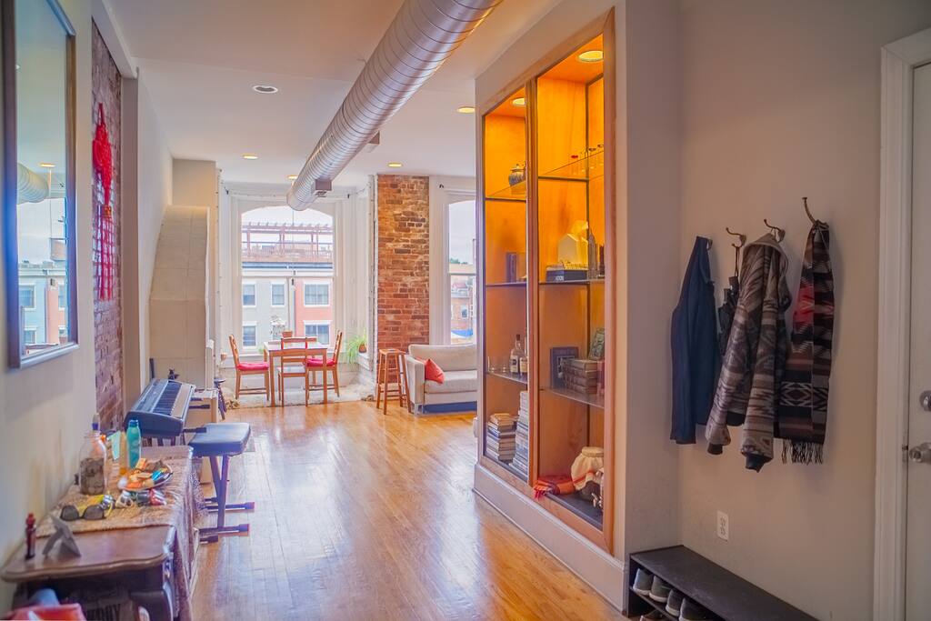 Sunny & Central Logan/Shaw Apt.