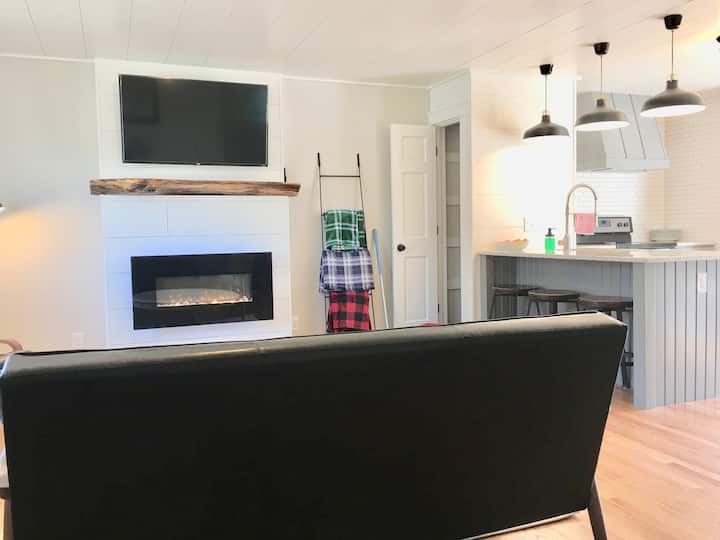 Малката синя къща - 