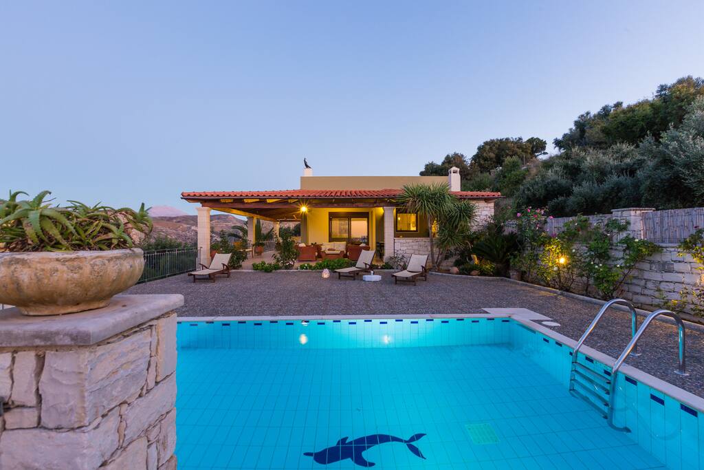 Experience tranquil summer evenings in total comfort