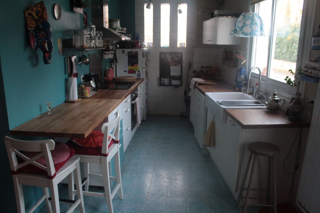 Cuisine de 8 m2 ouverte sur le salon